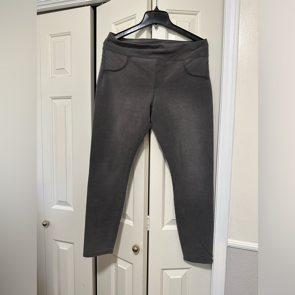3 for $5 super stretchy pants